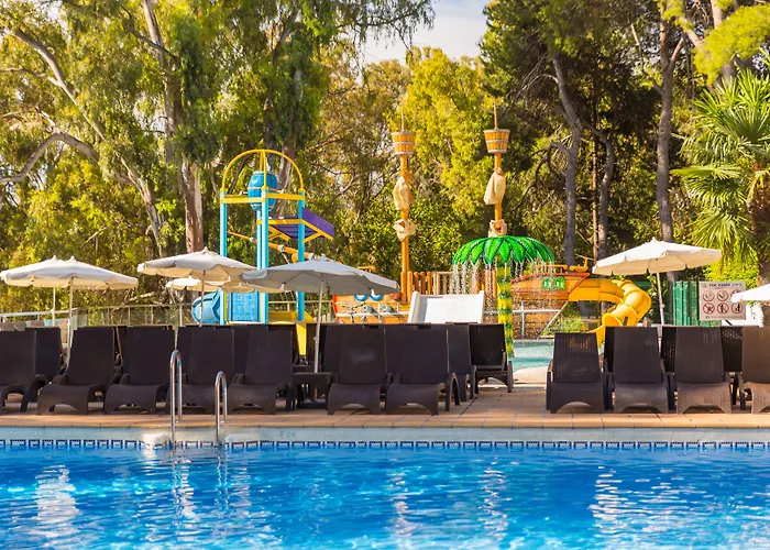 Отель Aluasun Costa Park 4*