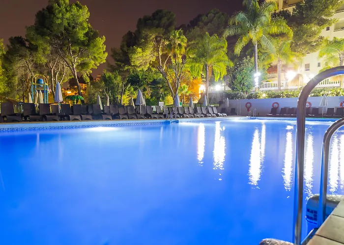 Aluasun Costa Park Торремолинос