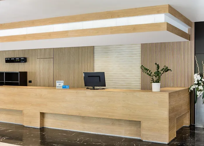 Отель Aluasun Costa Park