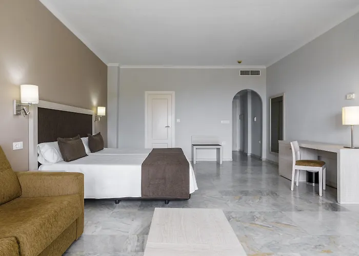 Hotel Aluasun Costa Park 4*